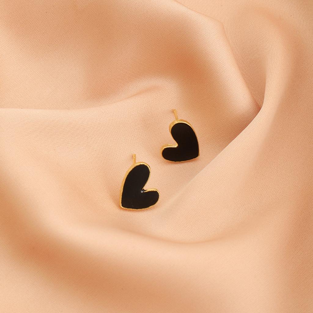 Minimalist Heart Shaped Hoop Earrings Simple Stud Design Lightweight Small Size Fashion Jewelry Accessories for Everyday Wear