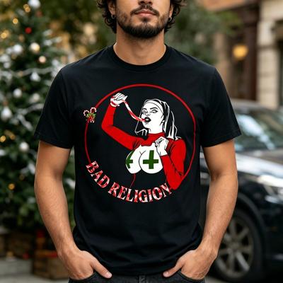 Unisex Bad Nun Religion Design Grafik T-Shirt Trendige Streetwear Mode Statement für Männer Frauen in XS3XL Ideal Als Bestes Geschenk Oberteile