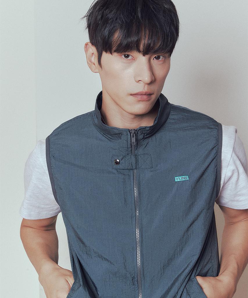 Yune Air Shell Zip Vest_[Charcoal]