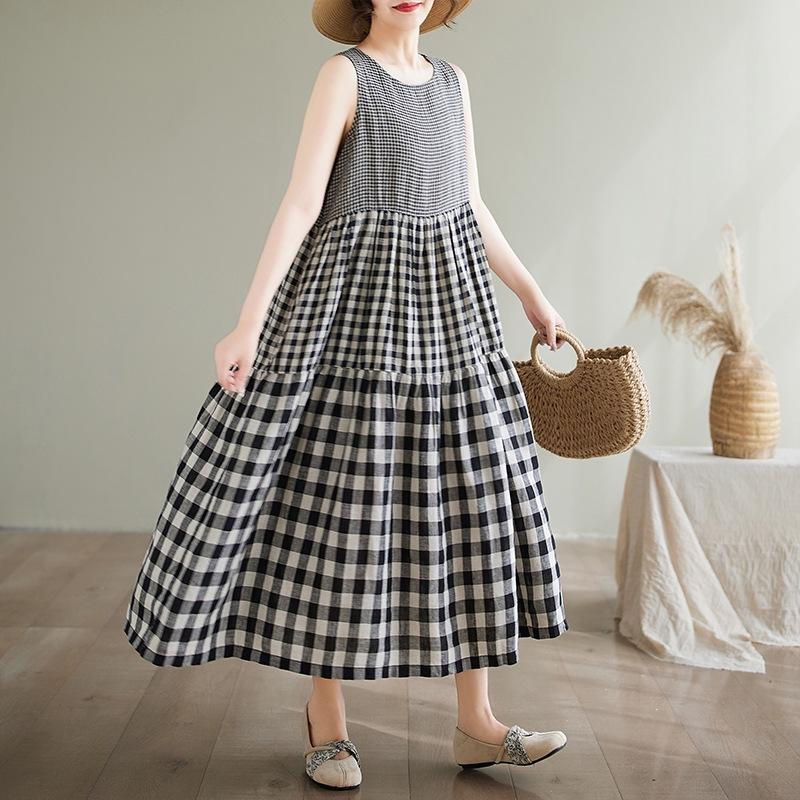Small Medium and Large Gradual Change Splicing Plaid Vest Skirt Women's Summer New Loose Round Neck Sleeveless Dress