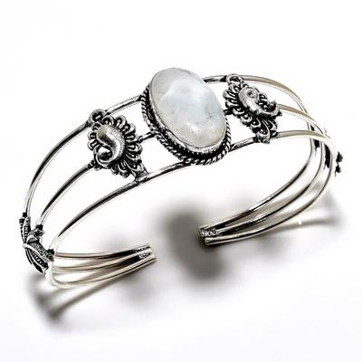 სამაჯურები – მანჟეტის სამაჯურები