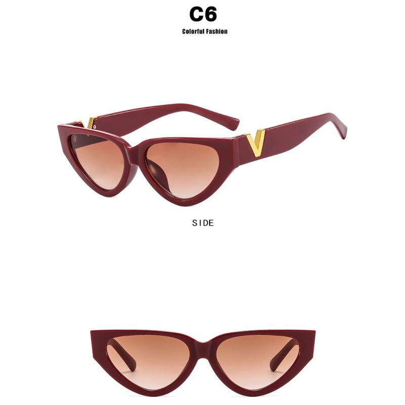 Women's sunglasses, small-frame V-shaped cat eye sunglasses.