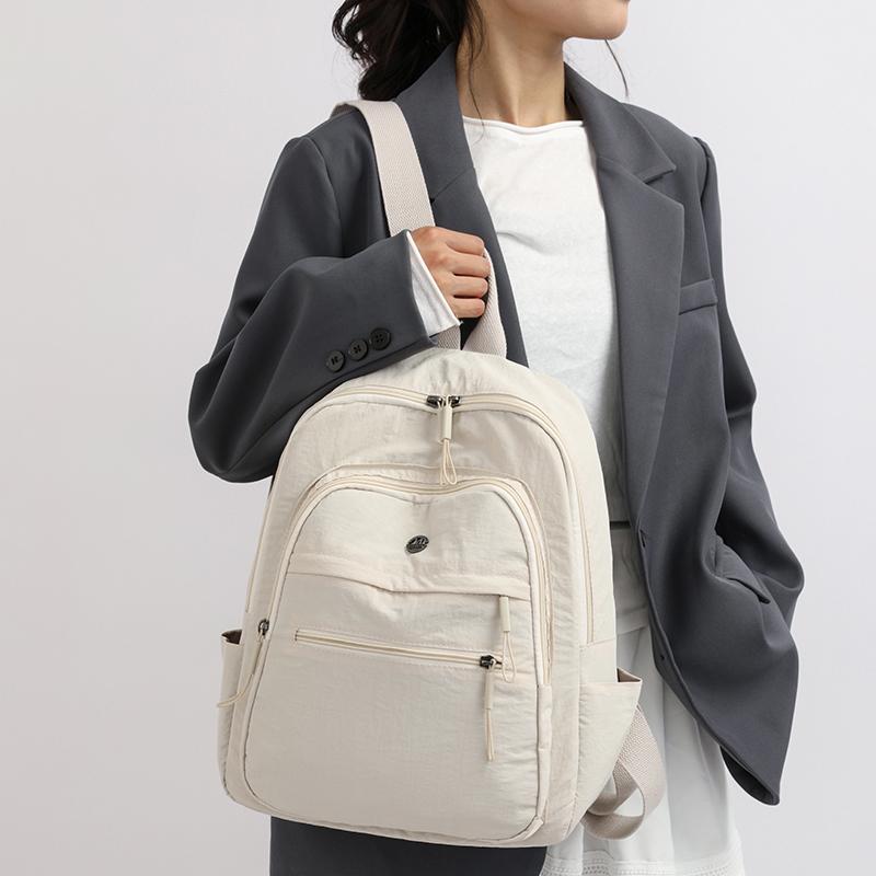 Women's Backpack Lightweight Large Capacity Nylon Backpack Travel Bag