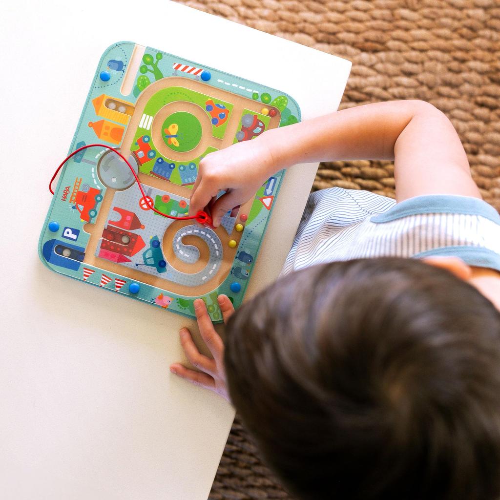 Haba Jeu Labyrinthe Ville 25x 21xcm - Magné©tique