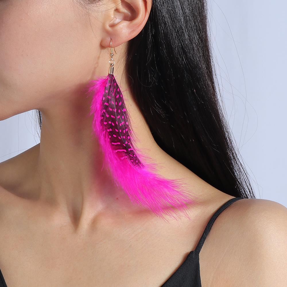 Pretty Feather Drop Earrings for Women Girls Bohemia Earrings Handmade Party Holiday Jewelry Gifts