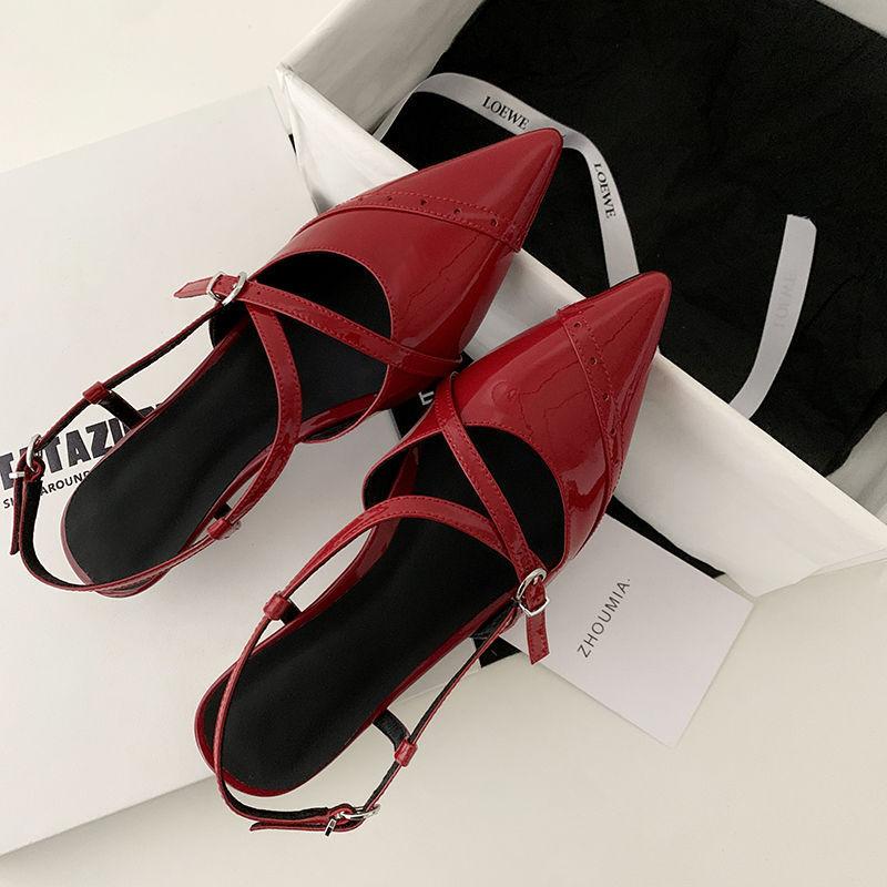 

2025 spring new pointed wedge shoes women s niche design sense one word with black bag head sandals women s versatile 39 красный