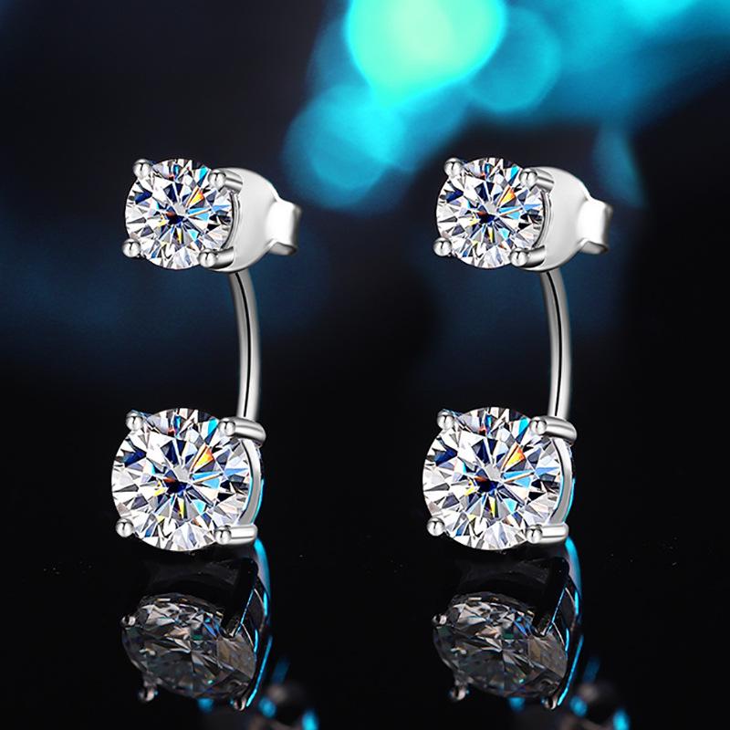 925 Sterling Silver Moissanite Four-Prong Stud Earrings with Eight Hearts and Arrows Design - European and American Style.