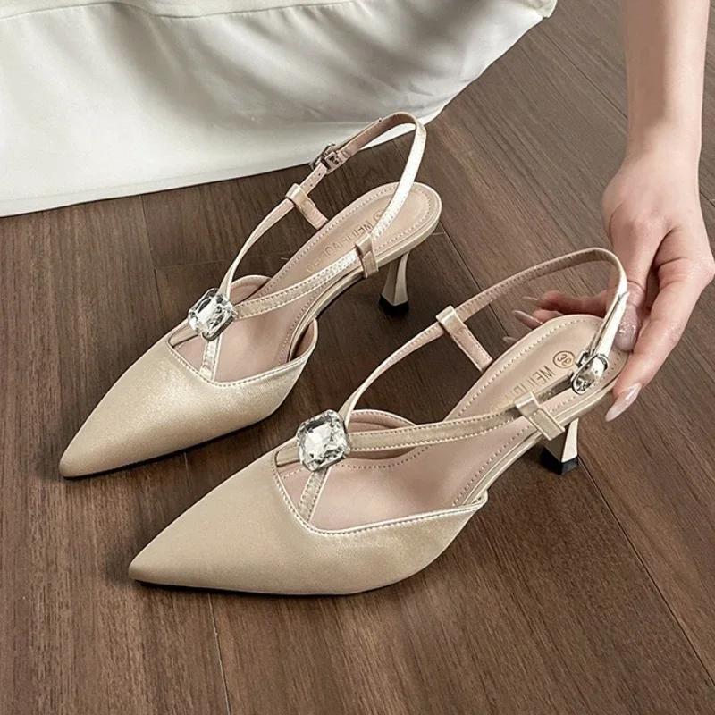 Fashion Elegant Rhinestone Narrow Band Pumps Women Sexy Pointed Toe Satin Slingback High Heeled Sandals Fashion Comfort Party Dress Shoe