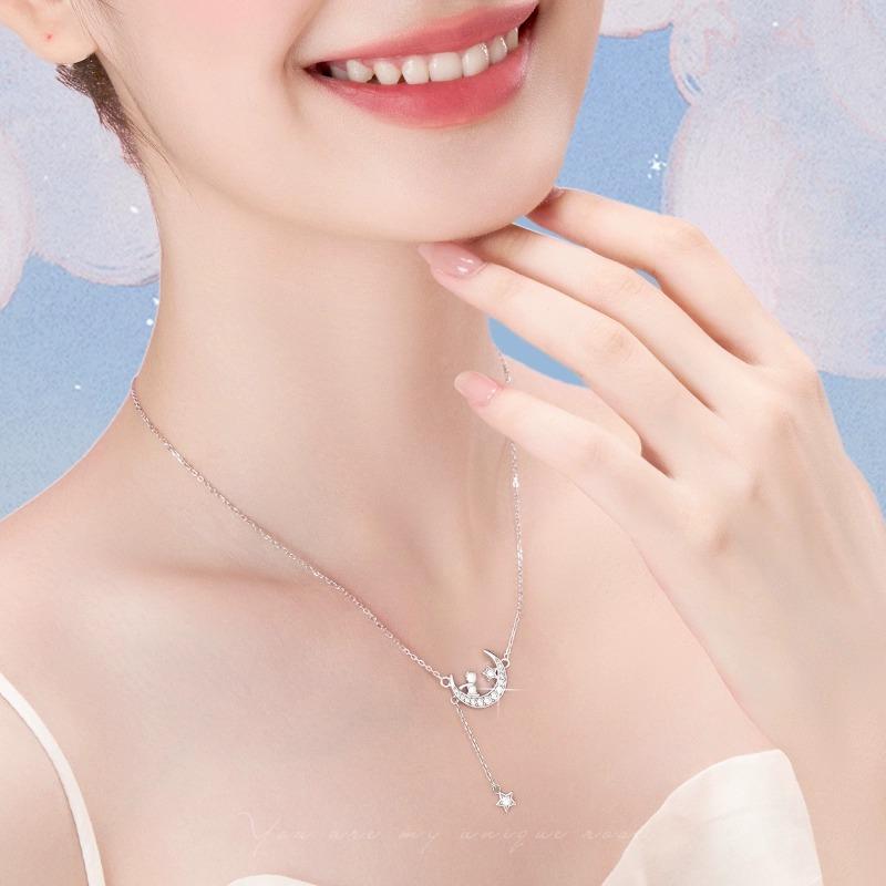 Little Prince Necklace Women's Light Luxury Niche Design Sense Collarbone Chain for Girlfriend's Birthday Gift