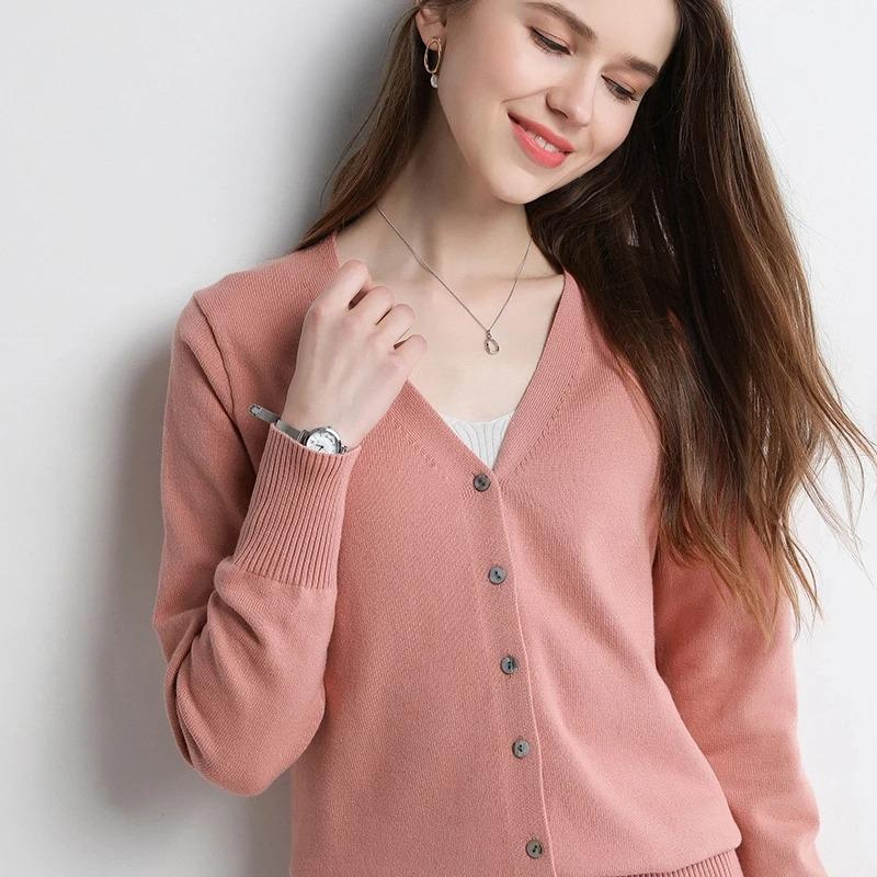 Women Knitwear V-Neck Single Breasted Button Pullovers Sweaters Women Fall Spring Long Sleeve Short Small Fresh Outer Wear Knitted Cardigan Tops