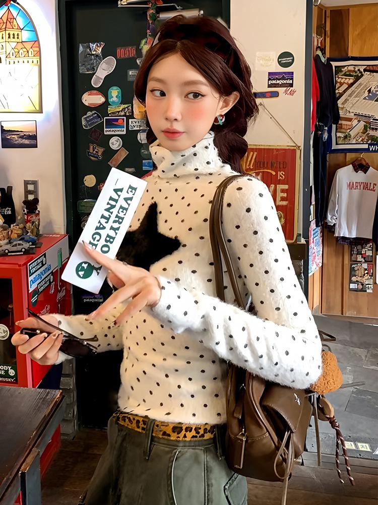 Korean Style Polka Dot Mink Fur Collar Long Sleeve T-shirt for Women - Autumn/Winter Base Layer