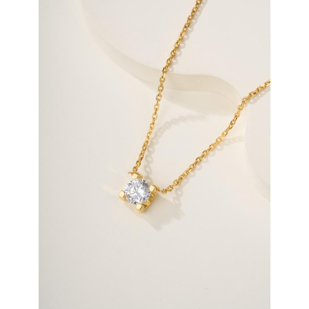 Bullhead 1CT Necklace Women's Light Luxury Simple Single Diamond Design Zircon Clavicle Chain