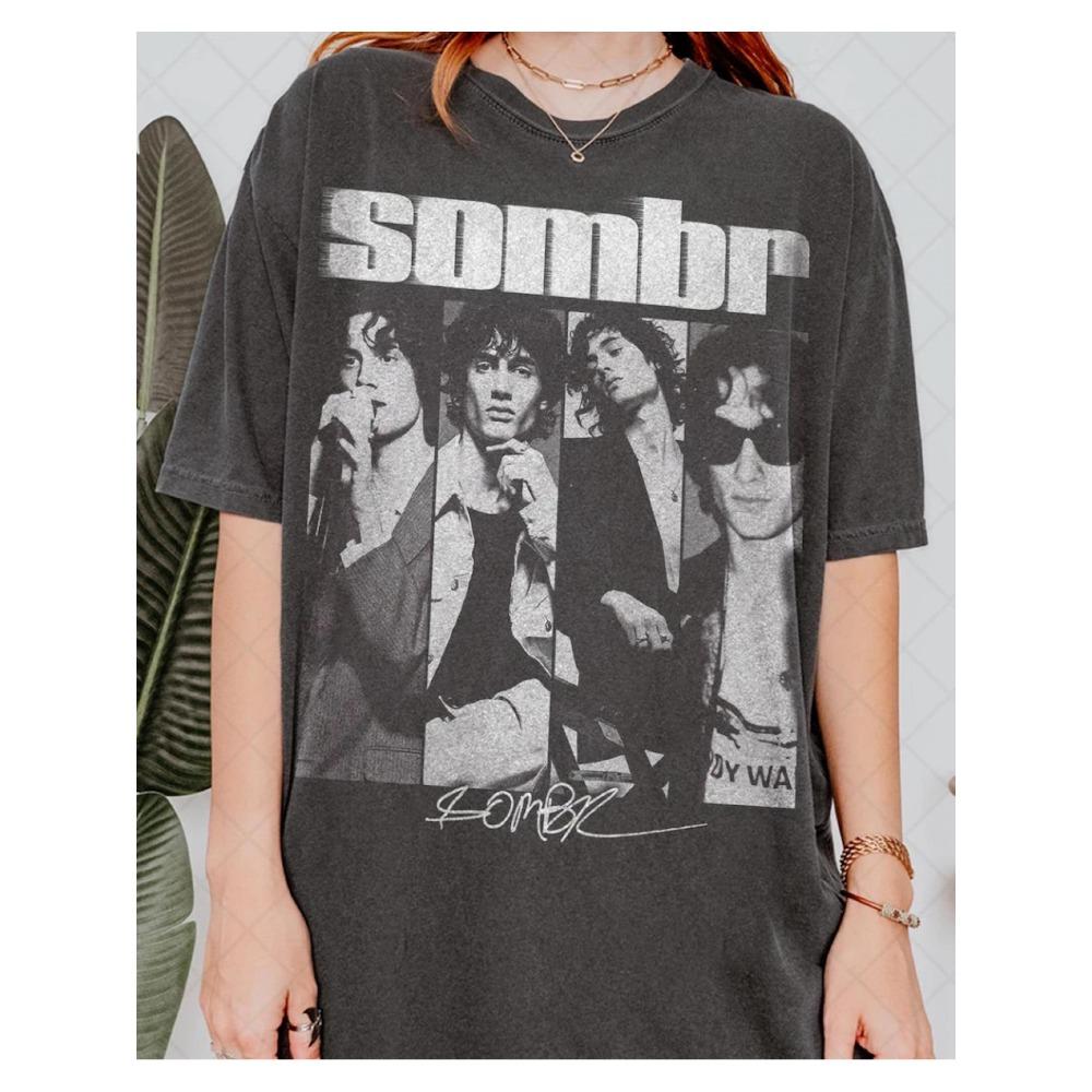 Limited Comfort Colors Sombr T-Shirt Sombr World Tour Music Bootleg Fan T-Shirt Gift for Women and Man Unisex T-Shirt Indie Artist Fan Shirt 4XL