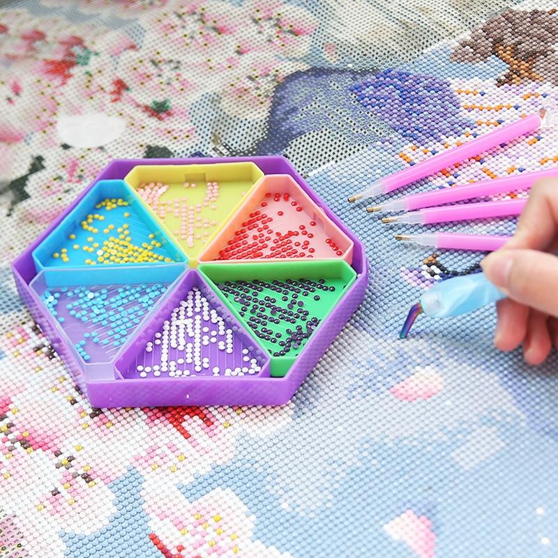 9Pcs Diamond Painting Tray Set, Hexagon Drill Storage Trays with 6 Triangle Trays, Spoon & Brush, 5D Diamond Embroidery Accessories DIY Art Supplies