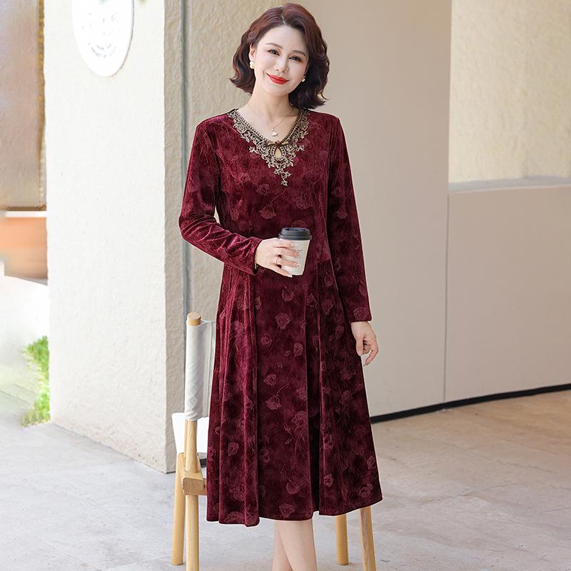 

Elegant Slimming Dress for Middle-Aged Women - Flattering Long-Sleeve, Midi-Length Skirt, Stylish High-Grade Mother s Wear 5XL (Recommended 150-165 jin) вино красного