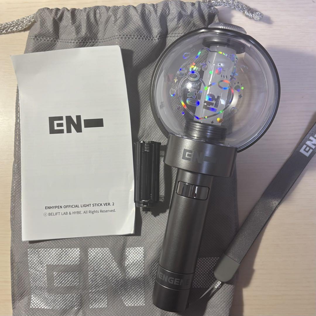 

[ИСПОЛЬЗОВАННЫЙ] enhypen penlight ver2 с коллекционной карточкой