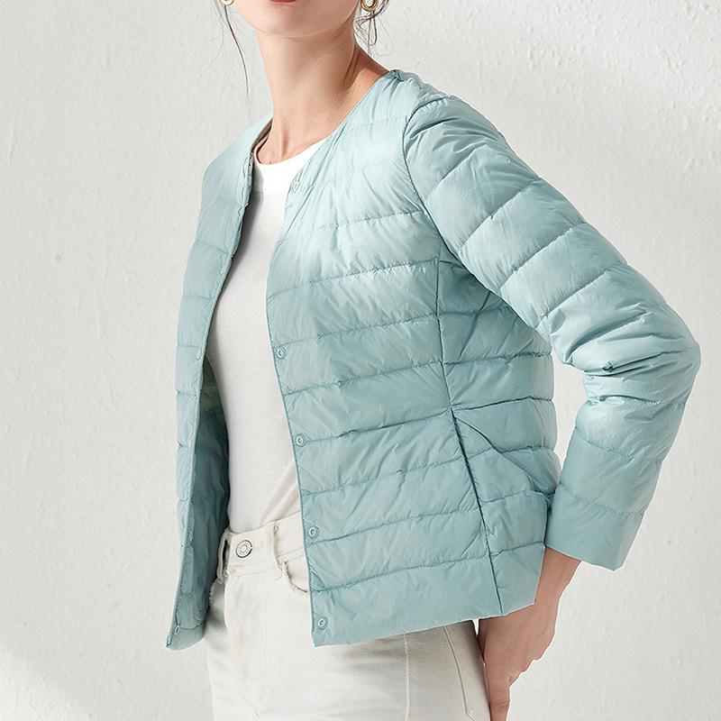 Light down jacket women's round neck autumn and winter new fashion slim-fitting white duck down short coat women
