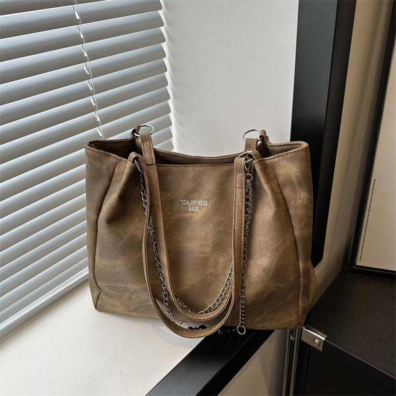 Stylish Spring Large Capacity Chain Tote Bag For Women 2024 Trendy Shoulder Bag In Black Gray And Brown