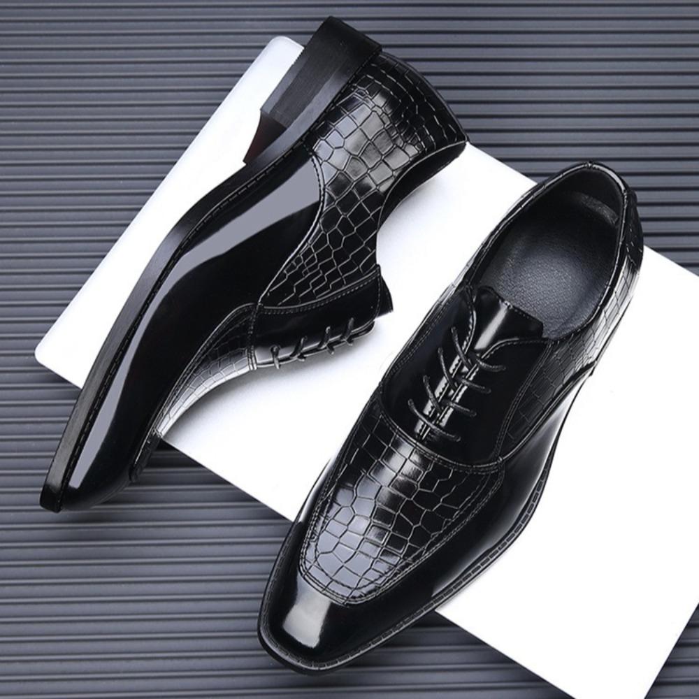 Wedding Shoes for Men Engraved Large Size Trendy Man Shoes Business Casual Men's Leather Shoes Large Size 47