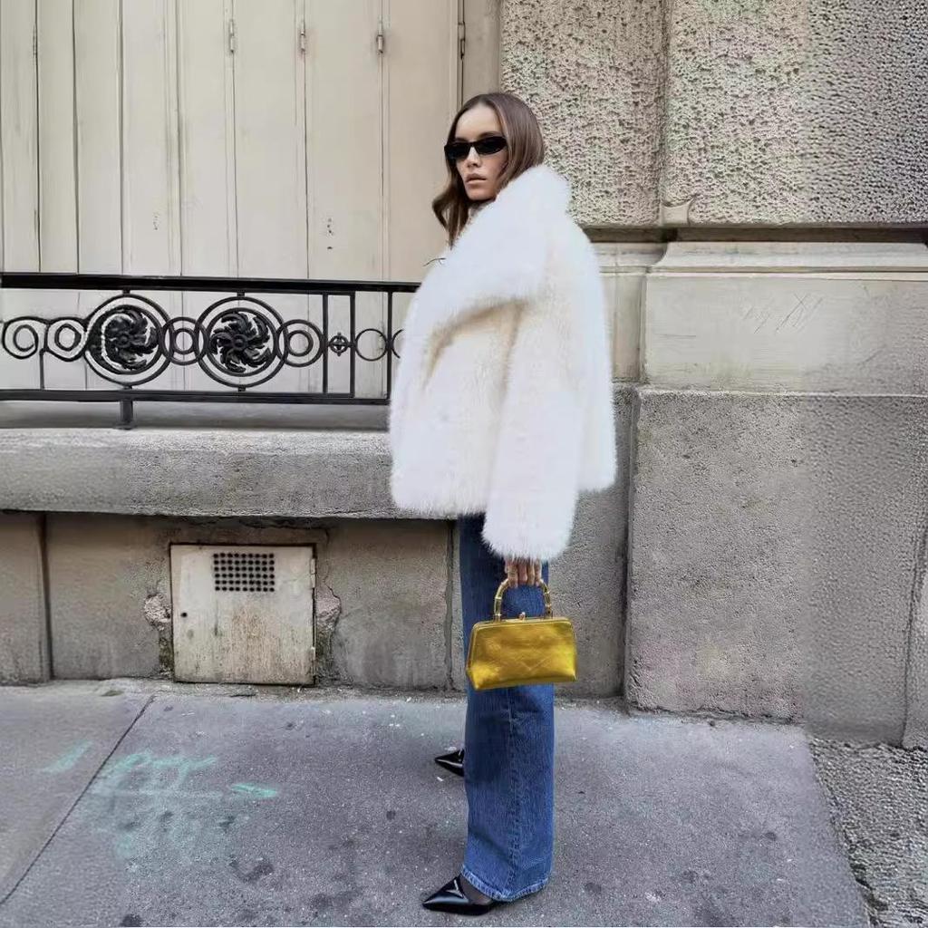 Winter Coats for Women Big Collar Fluffy Faux Fur Coat Women Plush Jacket Vintage Loose Short Female Outerwears