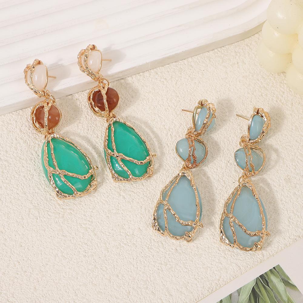 Exaggerated Geometric Acrylic Resin Pendant Earrings