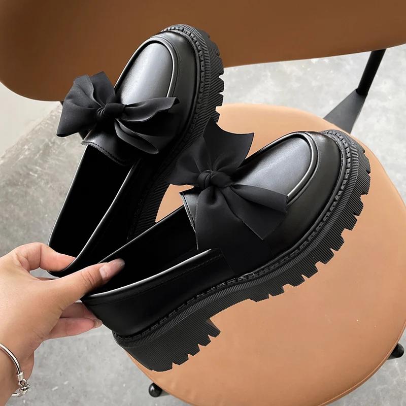 Fashion Retro Bow Knot Decor Loafers for Women New Style Round Toe Med Heel Pumps Woman Soft Bottom Thick Sole Pu Leather Shoes Mujer