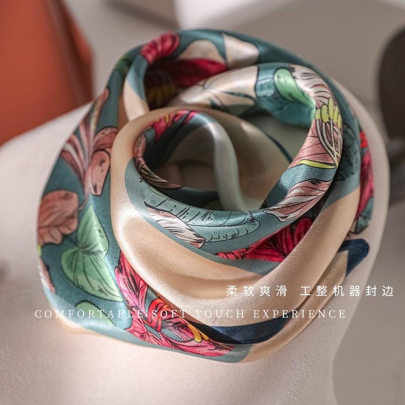 111 mulberry silk small square scarf women's summer sunscreen scarf versatile printed scarf light luxury French silk scarf