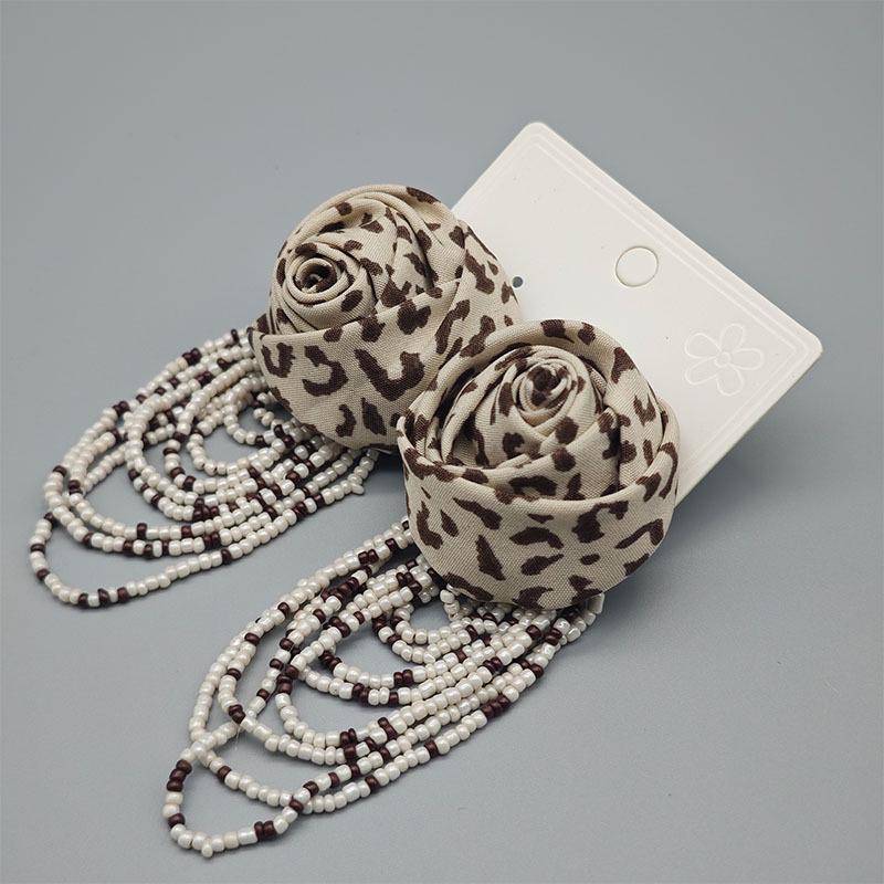 

Leopard Print Beaded Tassel Earrings - Elegant Rose Flower Studs for Women