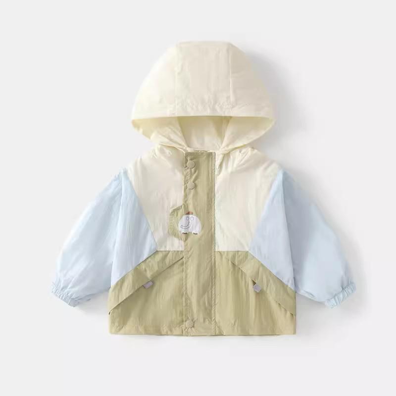 Jingqi Kids' Three-in-One Waterproof Windbreaker: Warm, Hooded Jacket for Boys and Girls - Autumn/Winter Wear.