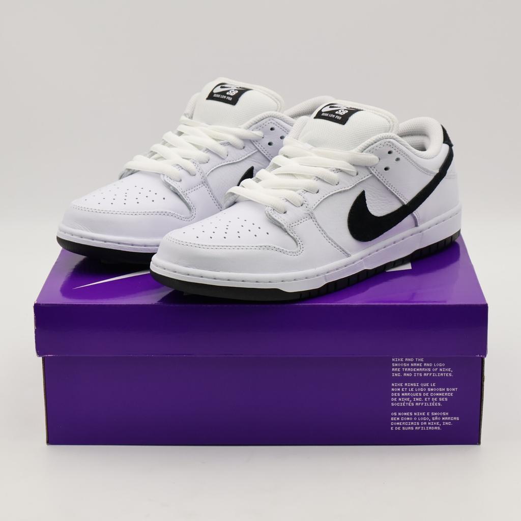 HF3704-100 Nike SB Dunk Low Pro White Black (Men's)