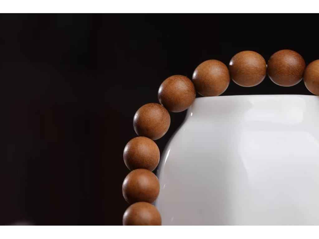 Barbie Sandalwood Tara Bodhisattva Bracelet: Men's & Women's 0.8 Single Circle DIY Buddhist Beads Jewelry.