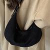 Niche Single Shoulder Underarm Bag Women's 2025 Autumn New Japanese Popular Ins Dumpling Bag Texture Trendy Crescent Bag