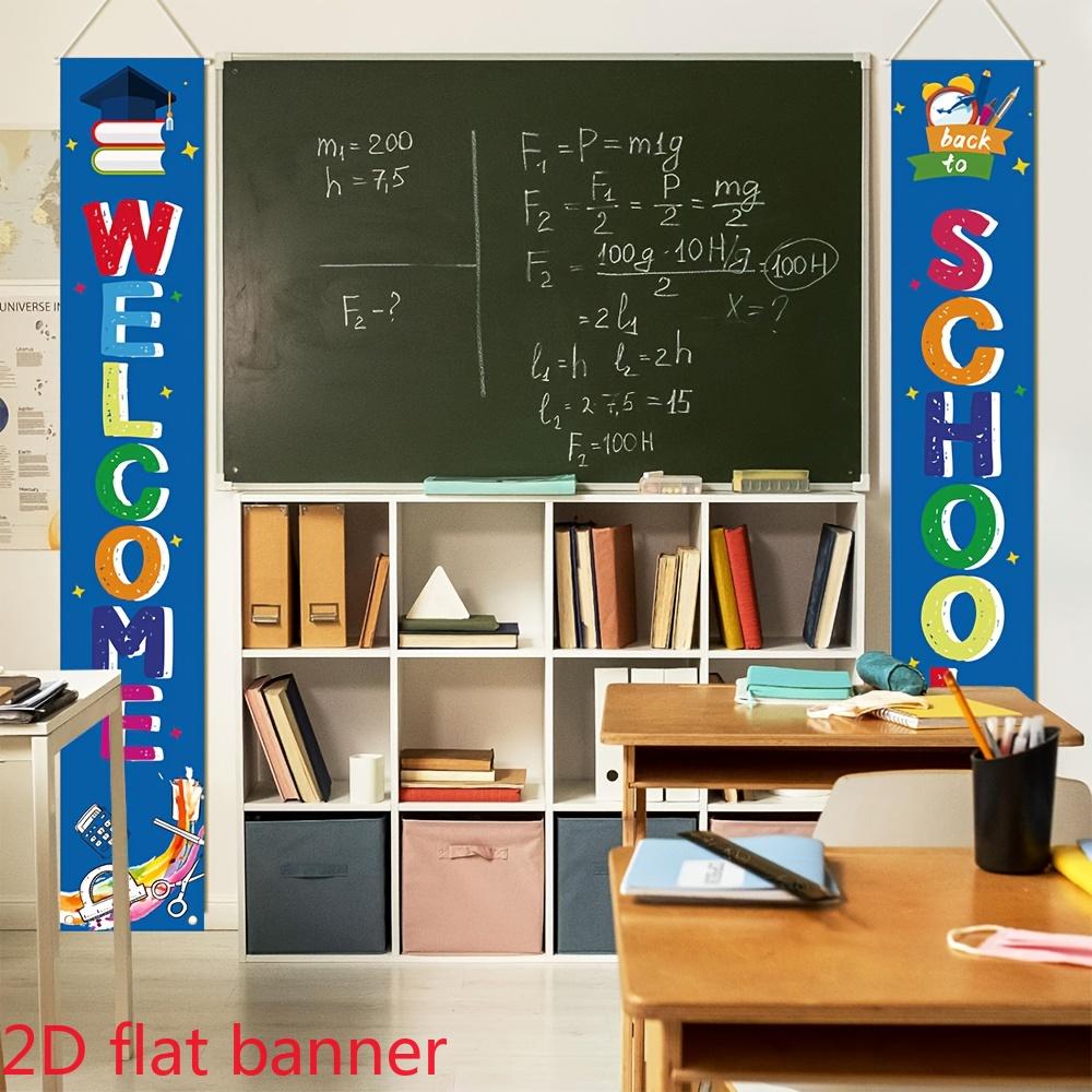 1 Pair of Couplets Decorated for The Back-To-School Season