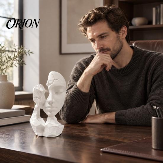 Broken Face Figure 3D Printed Abstract Statue, PETG Decorative Entryway Display Sculpture for Home Office Desktop Showcase Contemporary Table Ornament
