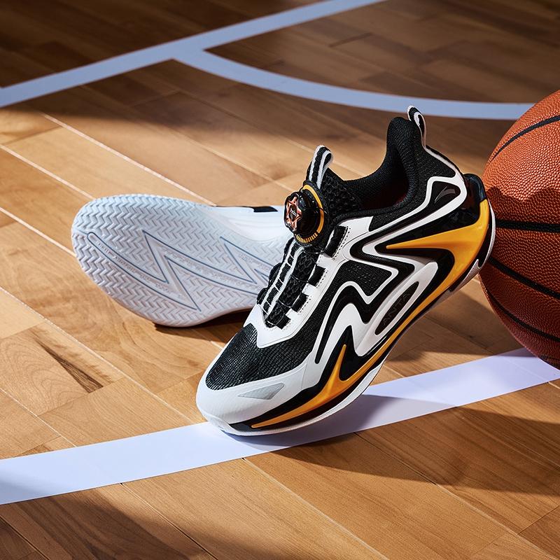 Anta Kids Qingkuangci Mesh Round Toe Comfortable Simple Lightweight Shock Absorbing Wear Resistant Low Top Basketball Shoes A12431106-1