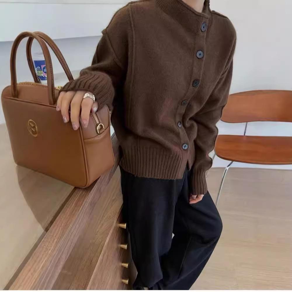 European-Style Cashmere Button Cardigan - Winter Fashion, Stylish & Versatile Wool Sweater, Soft Knitwear for Women