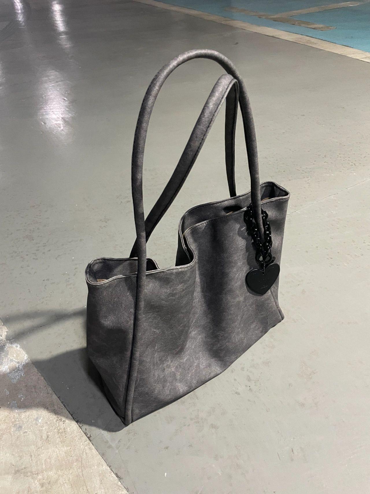 Dark Cupid 2025 Heart Pendant Large Capacity Commuter Tote Bag