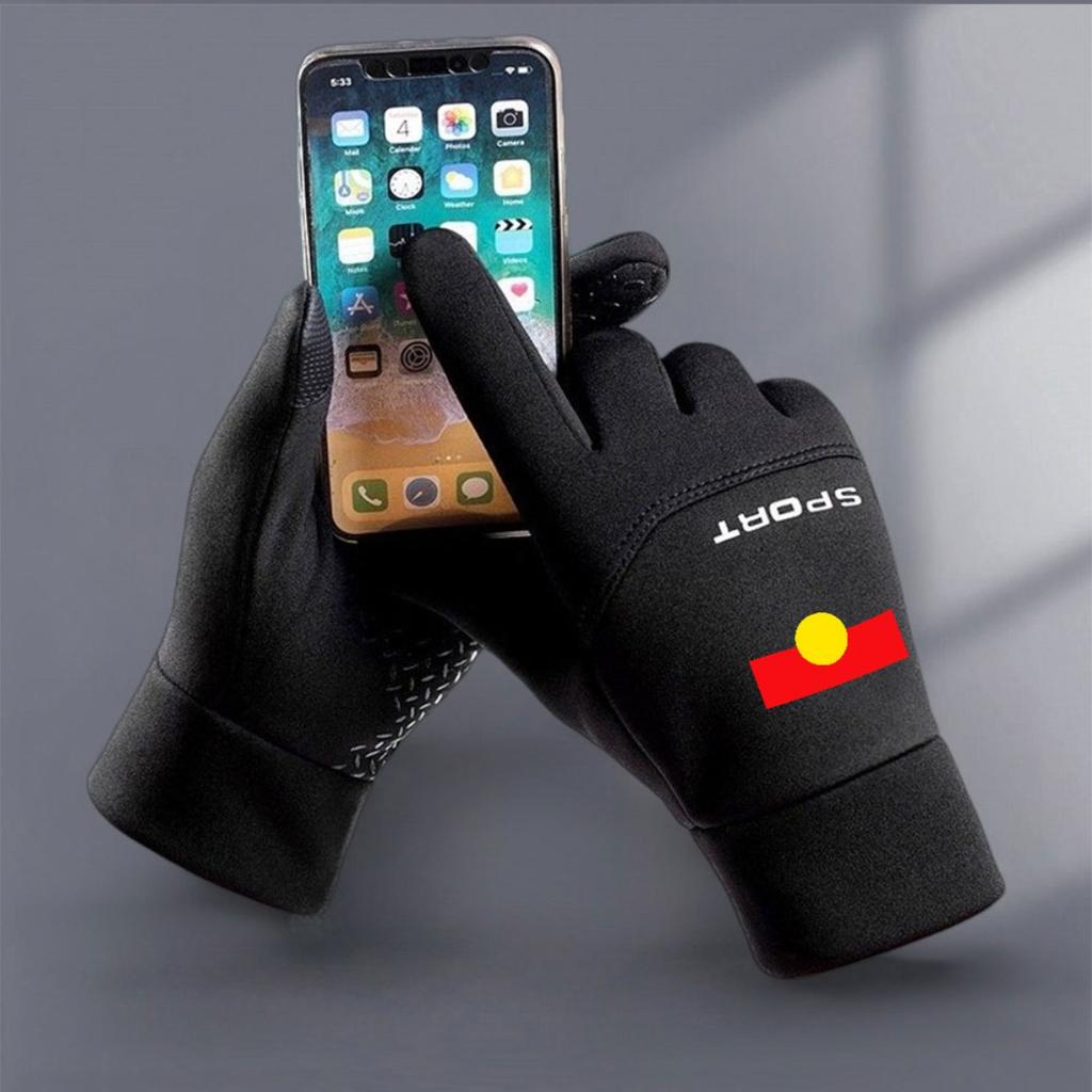 Winter gloves are warm and suitable for outdoor activities. The touch screen and anti-slip design are suitable for cycling and hiking.
