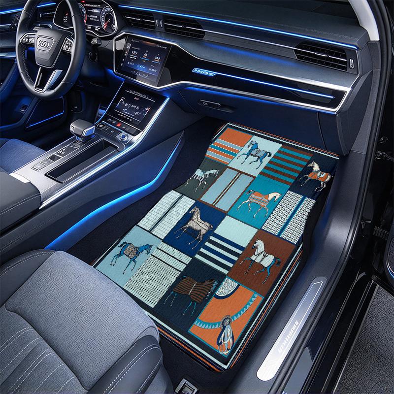 Horse Art Pattern Black Car Floor Mats Full Coverage All-Season Car Mats, XPE Non-Slip And Wear-Resistant Mats Suitable for SUV Interiors, Textured Ca