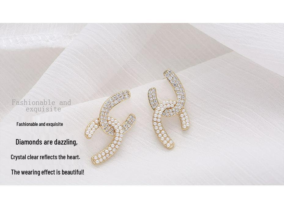 Xiao Xiangfeng Double C Pearl Bowknot Earrings: 925 Silver Zircon Japanese-Korean Style