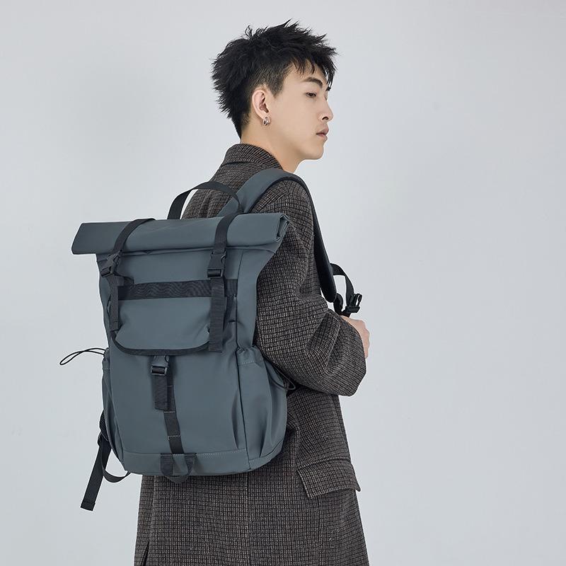 New backpack men's sense large capacity fashion business backpack anti-splashing computer bag tide