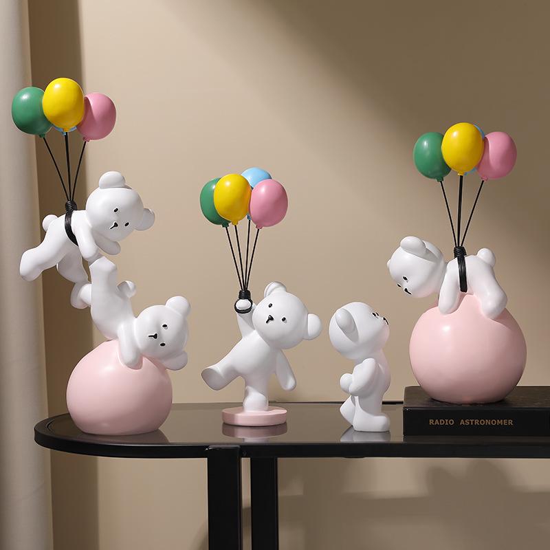 

Balloon Bear Resin Figurine - Creative Decorative Gift