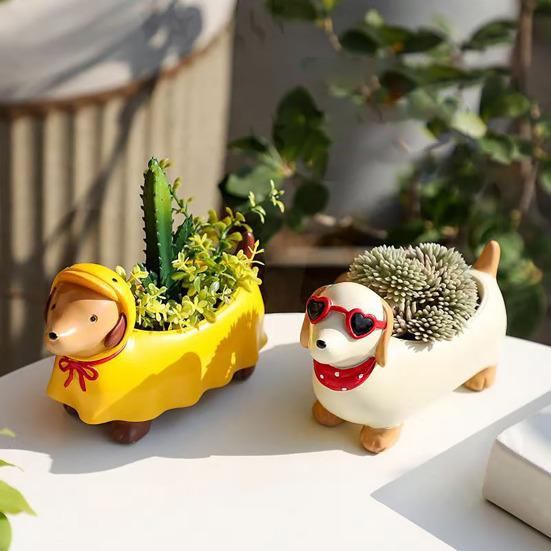 Resin Dachshund Planter, Decorative Small Plant Pot with Drainage Hole, Cute Puppy Planter for Succulents Small Indoor Plants