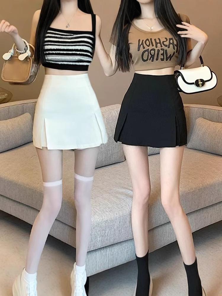 Black and White High-Waist A-Line Skirt (2024 Spring/Summer Women's Collection)