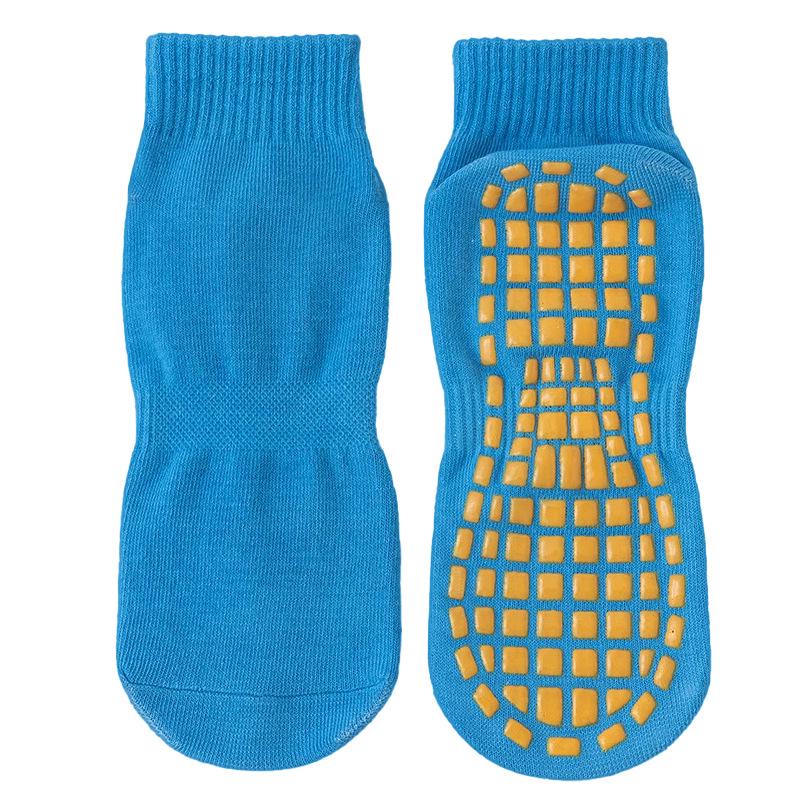 

Non-Slip Children s Trampoline & Yoga Socks for Indoor Play & Sports XS (4-6 Years) синий