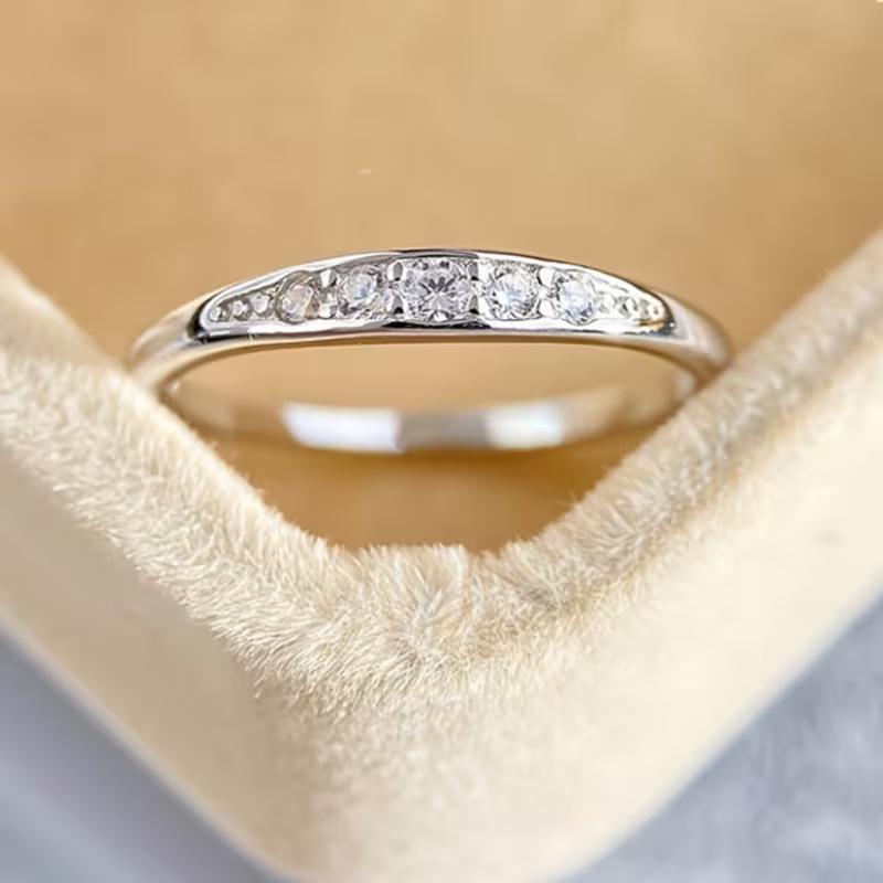 Copper Zircon Micro-inlaid Wave Ring - Women s Exquisite Irregular Band Accessory Size 8 серебряный