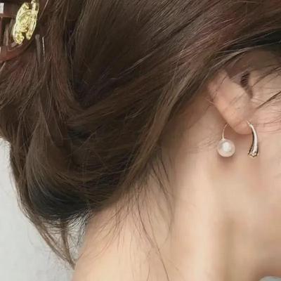 Elegante Geometrische Ohrringe mit Französischen Perlen - Trendiges Design mit Kaltem Temperament für Frauen