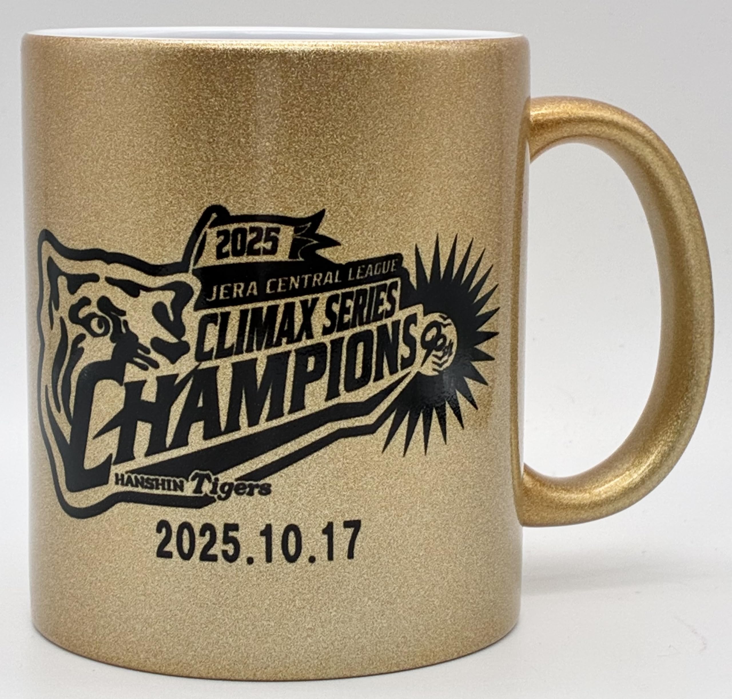 

Hanshin Tigers 2025 90th Anniversary Mug (CS Championship Gold)