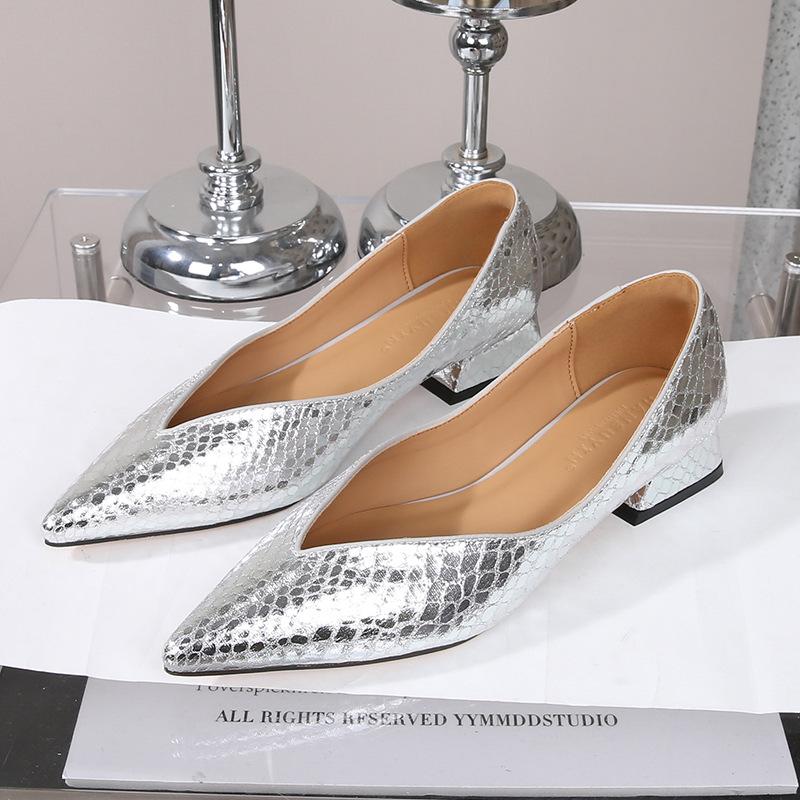 Fashion Flat Shoes for Women Spring and Autumn 2025 New Casual Pointed Toe and Thick Heel Elegant Scoop Shoes Ladies zapatillas mujer