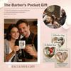 Hjärtformade fickpresenter, inkluderar ett gratulationskort och hårstylisttillbehör.